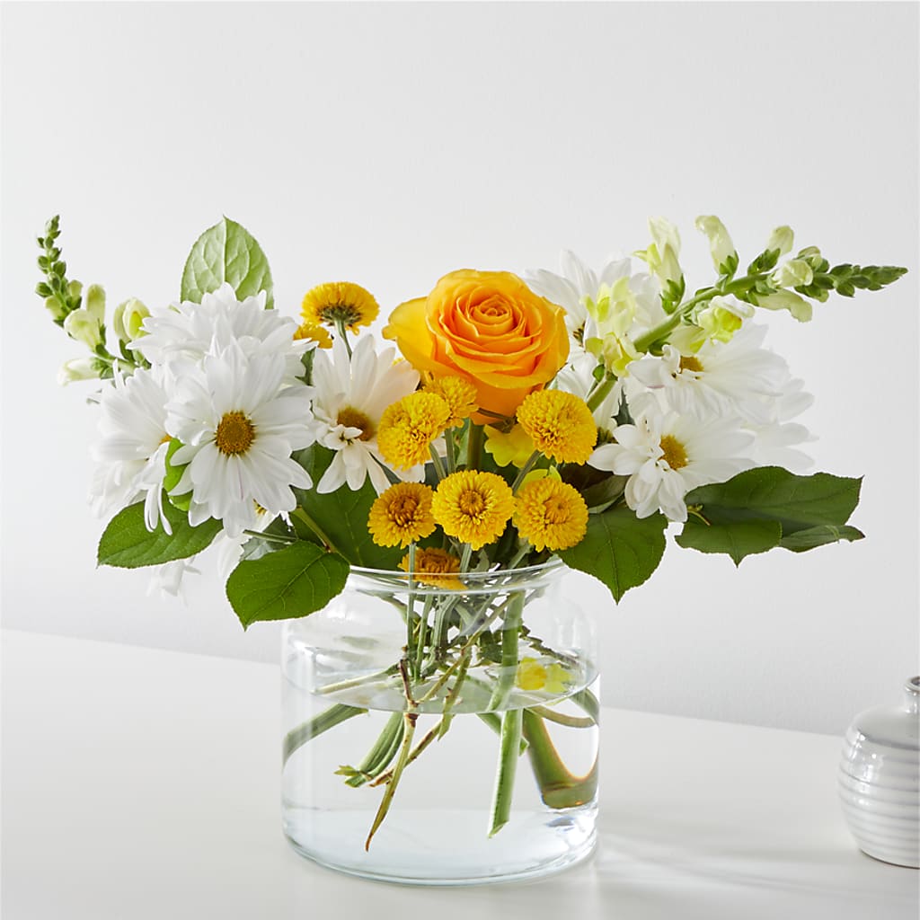 Sun Salutation Bouquet – CAAN FLORAL & GREENHOUSES LLC, Sheboygan WI