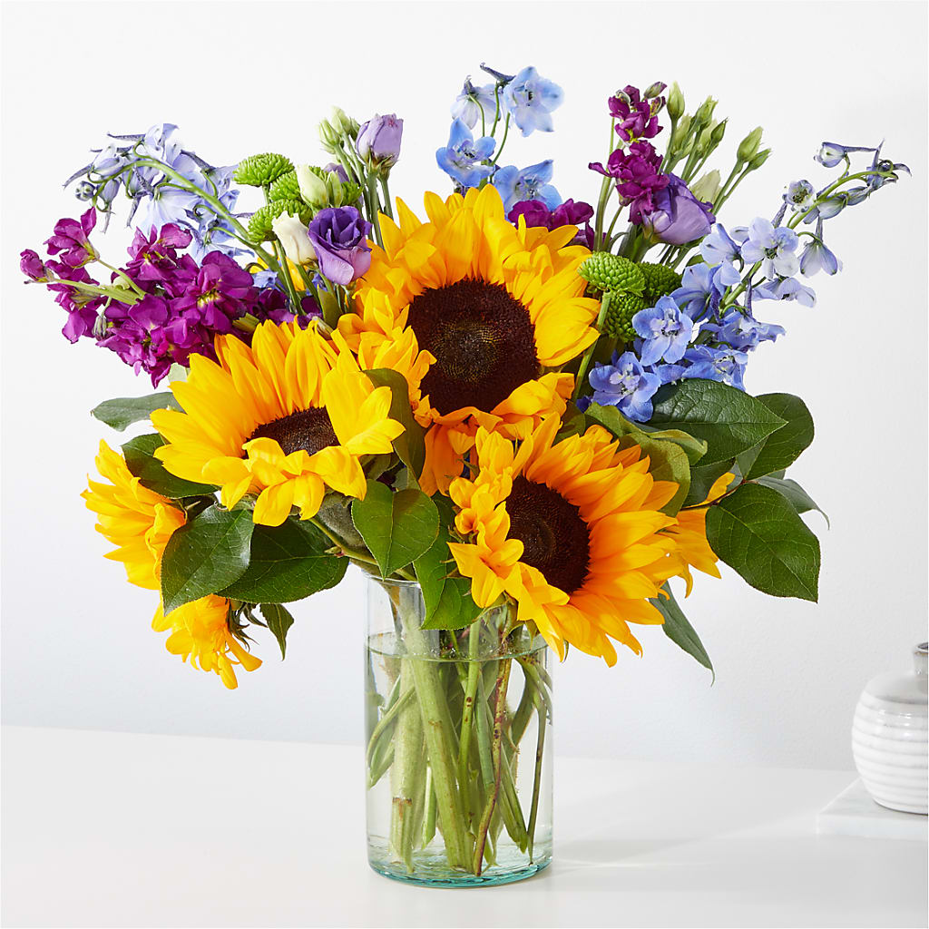 Catching Rays Bouquet – CAAN FLORAL & GREENHOUSES LLC, Sheboygan WI