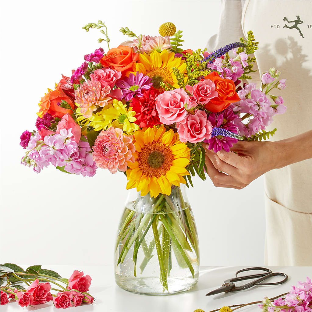 Cue the Confetti - A Florist Original – CAAN FLORAL & GREENHOUSES LLC, Sheboygan WI