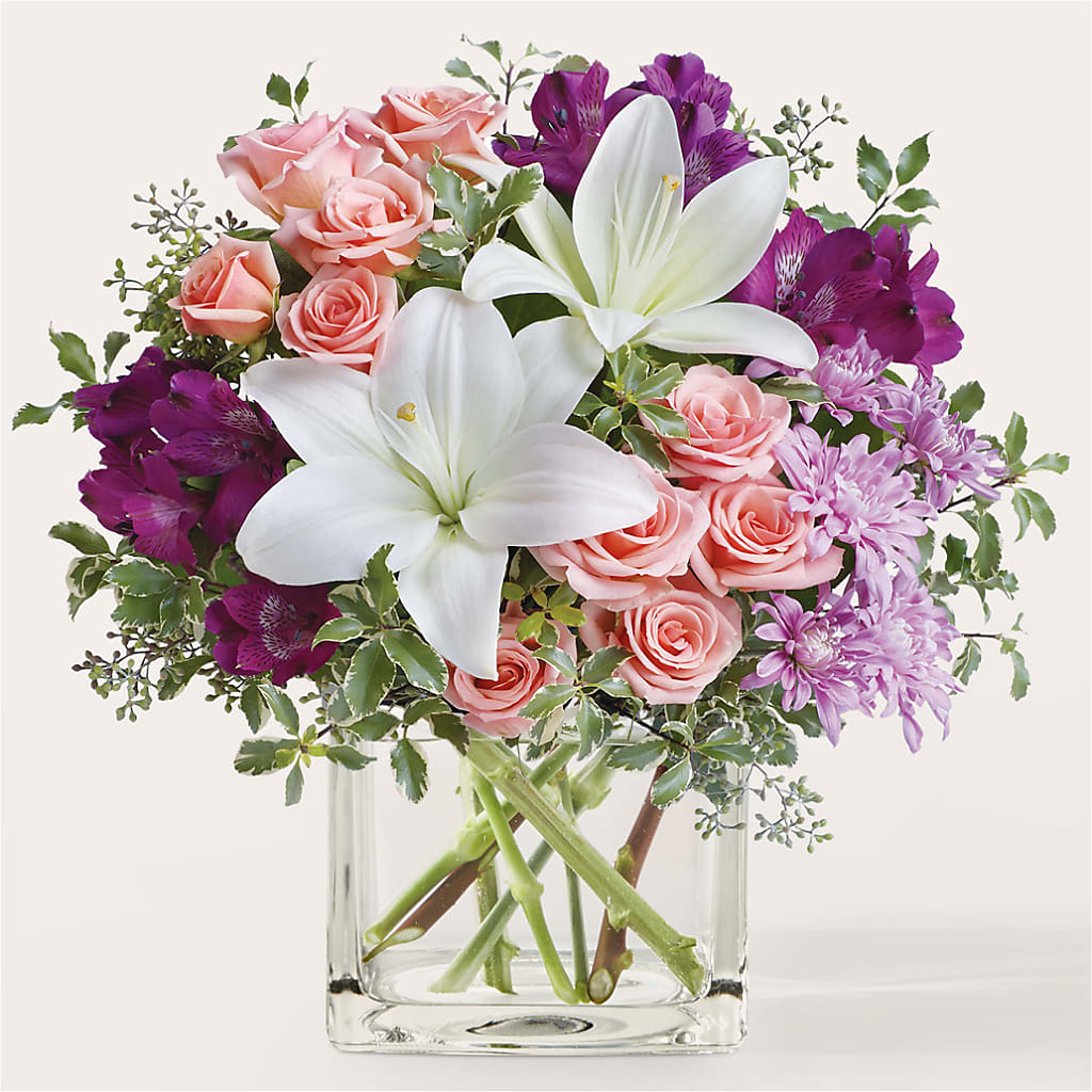 Mani Pedi Bouquet – CAAN FLORAL & GREENHOUSES LLC, Sheboygan WI