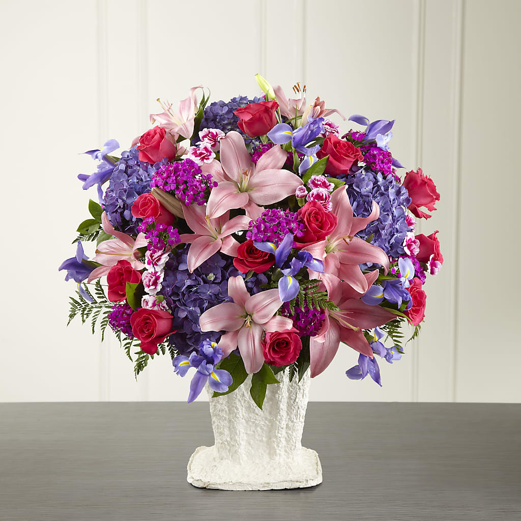 We Fondly Remember Arrangement – CAAN FLORAL & GREENHOUSES LLC, Sheboygan WI