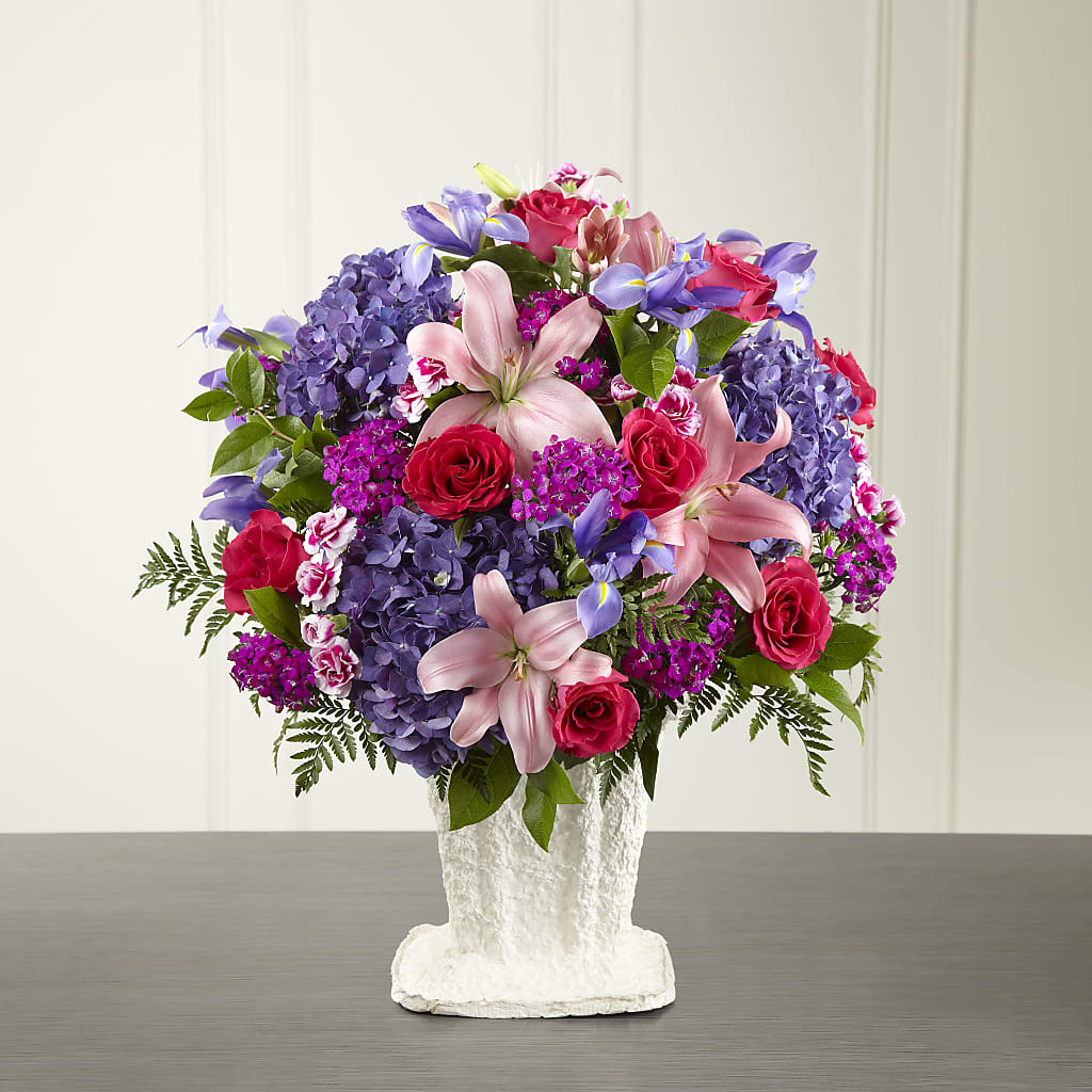 We Fondly Remember Arrangement – CAAN FLORAL & GREENHOUSES LLC, Sheboygan WI