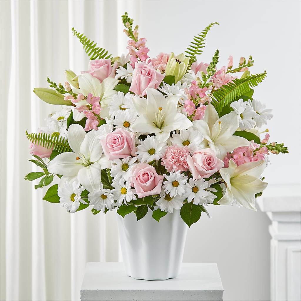 Soft Touch Tabletop Basket – CAAN FLORAL & GREENHOUSES LLC, Sheboygan WI