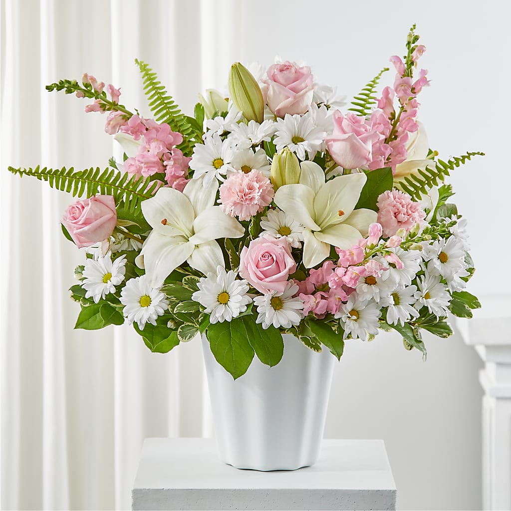 Soft Touch Tabletop Basket – CAAN FLORAL & GREENHOUSES LLC, Sheboygan WI