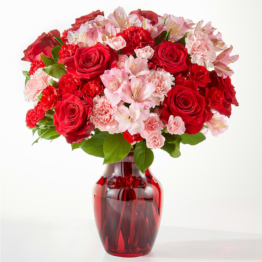 Candy Kisses Bouquet – CAAN FLORAL & GREENHOUSES LLC, Sheboygan WI
