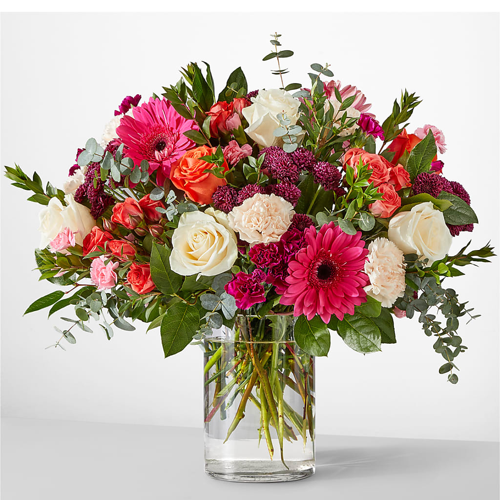 Smell the Roses Bouquet – CAAN FLORAL & GREENHOUSES LLC, Sheboygan WI