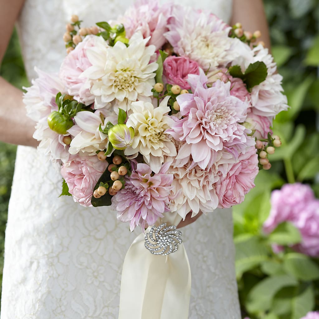 Heart's Promise Bouquet – CAAN FLORAL & GREENHOUSES LLC, Sheboygan WI
