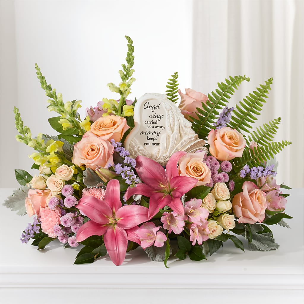 Gentle Light Arrangement – CAAN FLORAL & GREENHOUSES LLC, Sheboygan WI