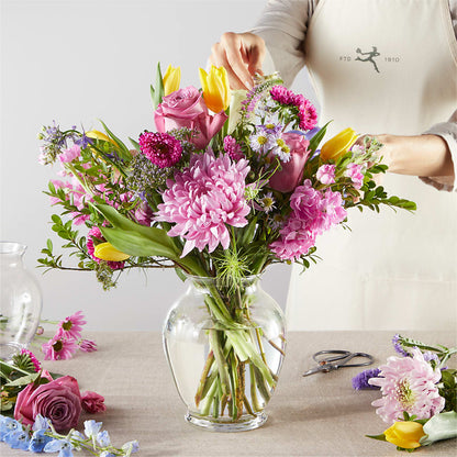 Pastel Tradition - A Florist Original – CAAN FLORAL & GREENHOUSES LLC, Sheboygan WI