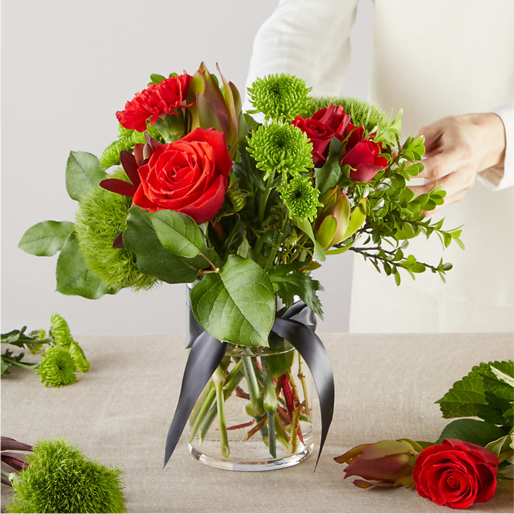 Heritage Kindle – A Florist Original – CAAN FLORAL & GREENHOUSES LLC, Sheboygan WI