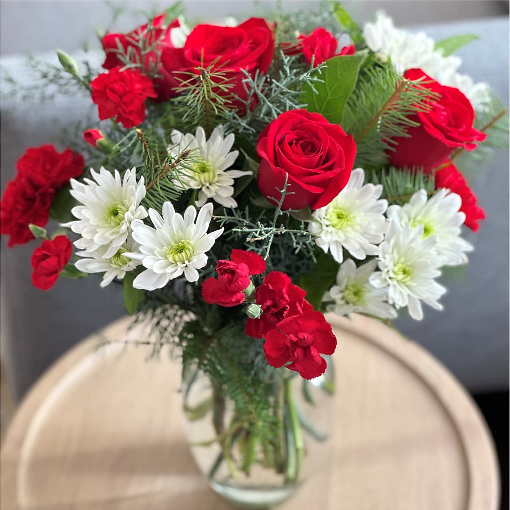 Seasonal Magic Bouquet – CAAN FLORAL & GREENHOUSES LLC, Sheboygan WI