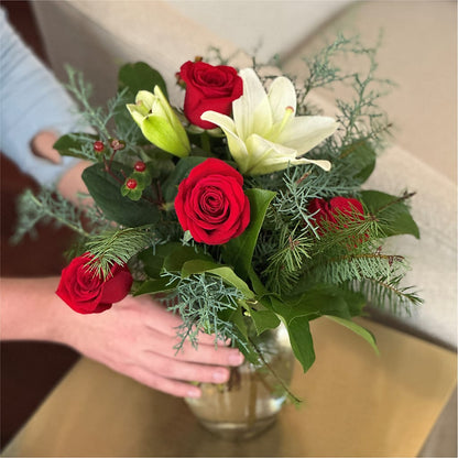 Glittering Lights Bouquet – CAAN FLORAL & GREENHOUSES LLC, Sheboygan WI