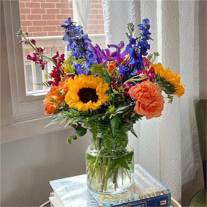 Rays of Life Bouquet – CAAN FLORAL & GREENHOUSES LLC, Sheboygan WI