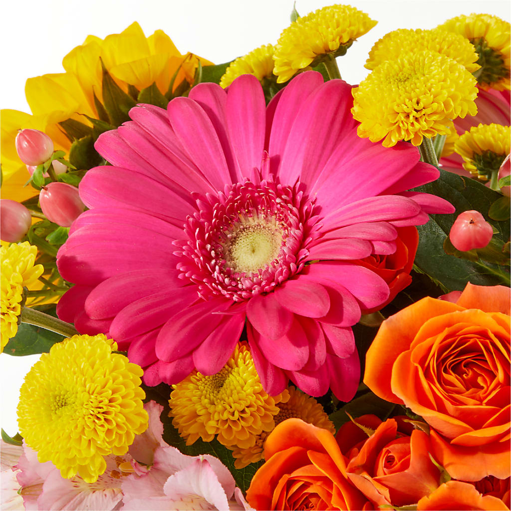 Beach Day Bouquet – CAAN FLORAL & GREENHOUSES LLC, Sheboygan WI