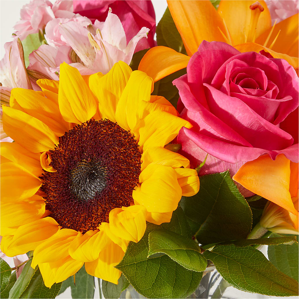 In Full Swing Bouquet – CAAN FLORAL & GREENHOUSES LLC, Sheboygan WI