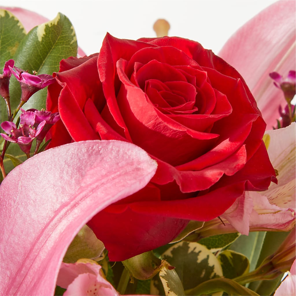 Lucky in Love Bouquet – CAAN FLORAL & GREENHOUSES LLC, Sheboygan WI