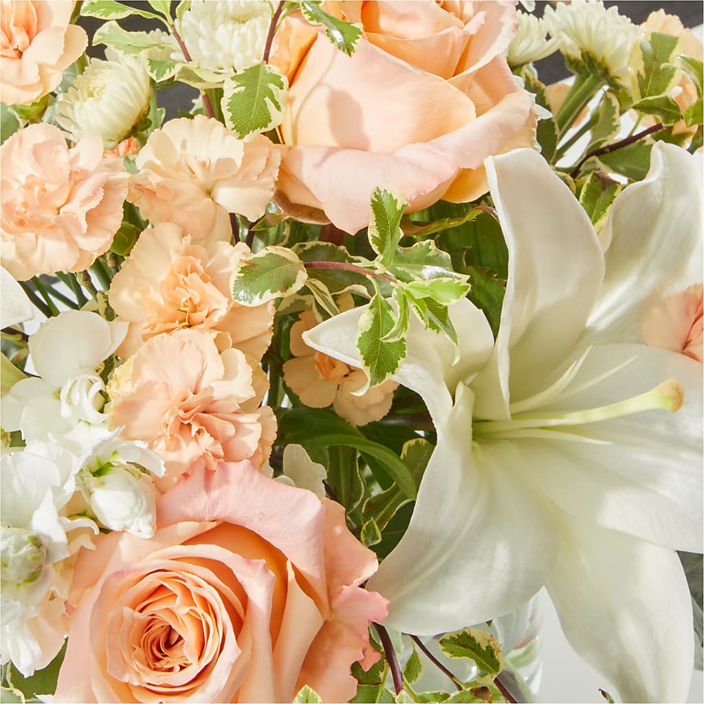 Darling Bouquet – CAAN FLORAL & GREENHOUSES LLC, Sheboygan WI