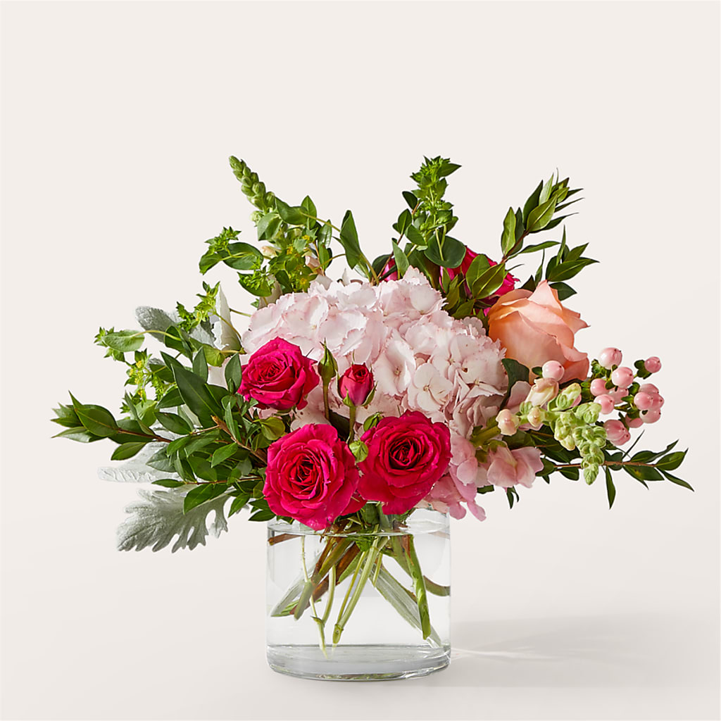 Glitz & Glam Bouquet – CAAN FLORAL & GREENHOUSES LLC, Sheboygan WI