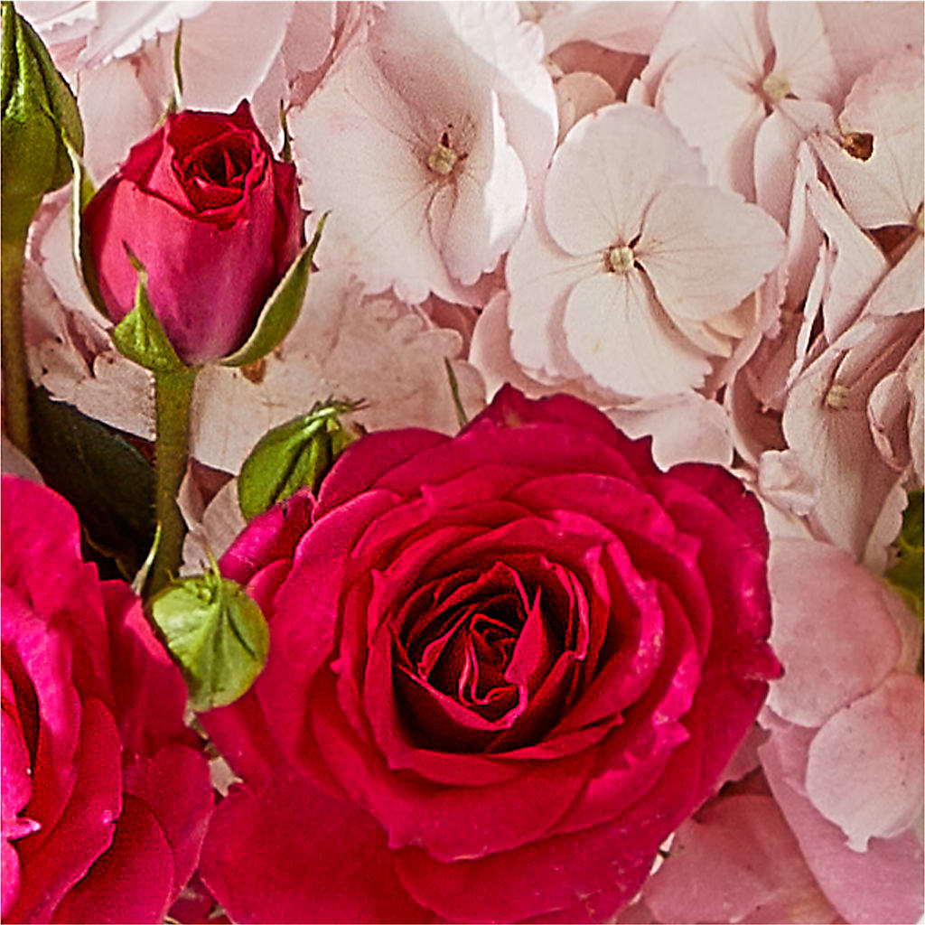 Glitz & Glam Bouquet – CAAN FLORAL & GREENHOUSES LLC, Sheboygan WI